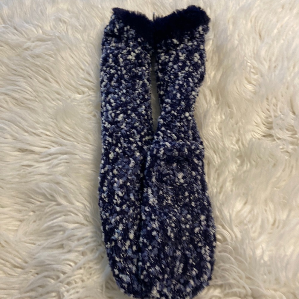 Jane and Bleecker Socks BNWOT color blue and white 10” long